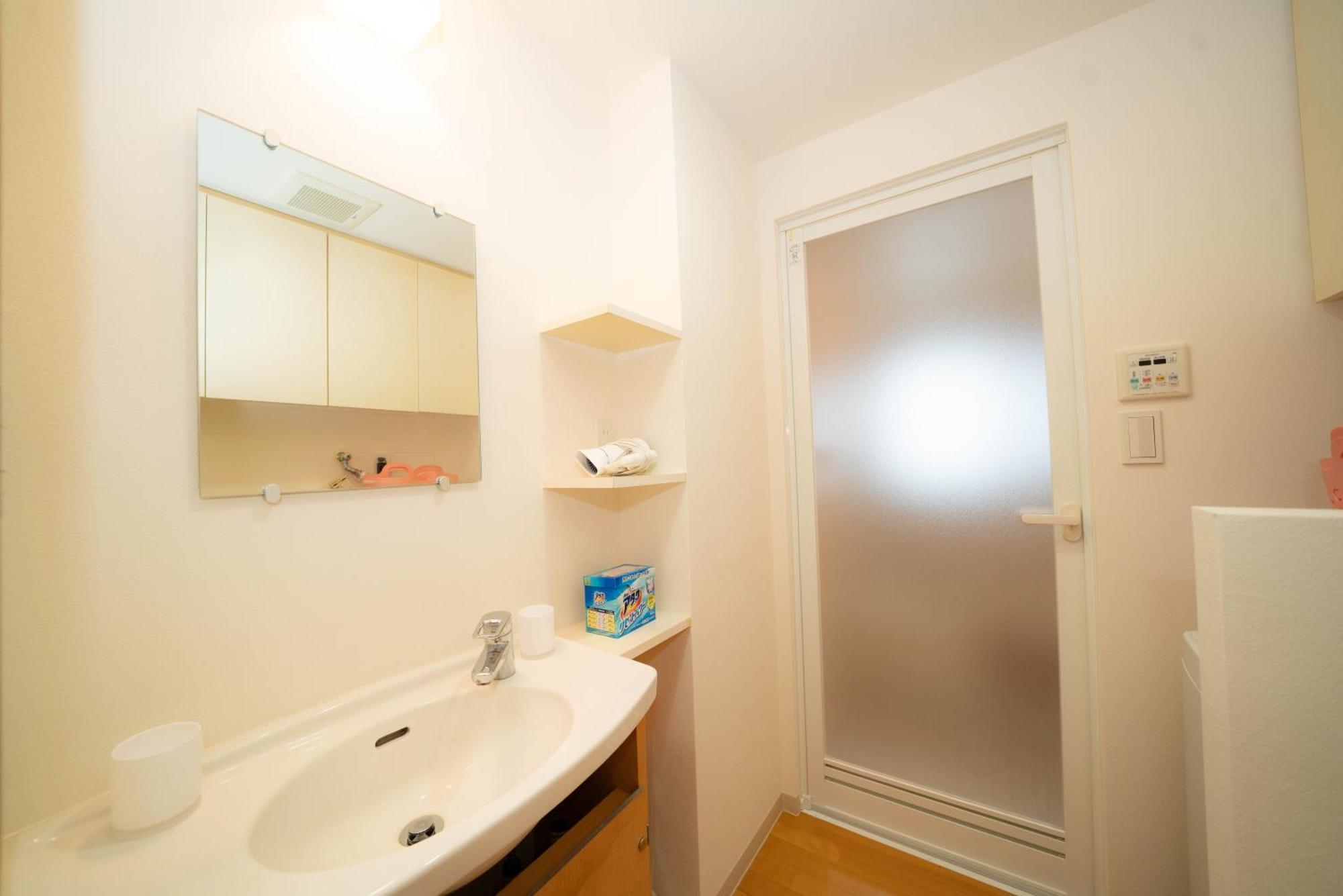 Apartment 松が谷アパートメント301 *